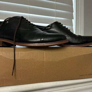 Gh bass dress shoes size 8